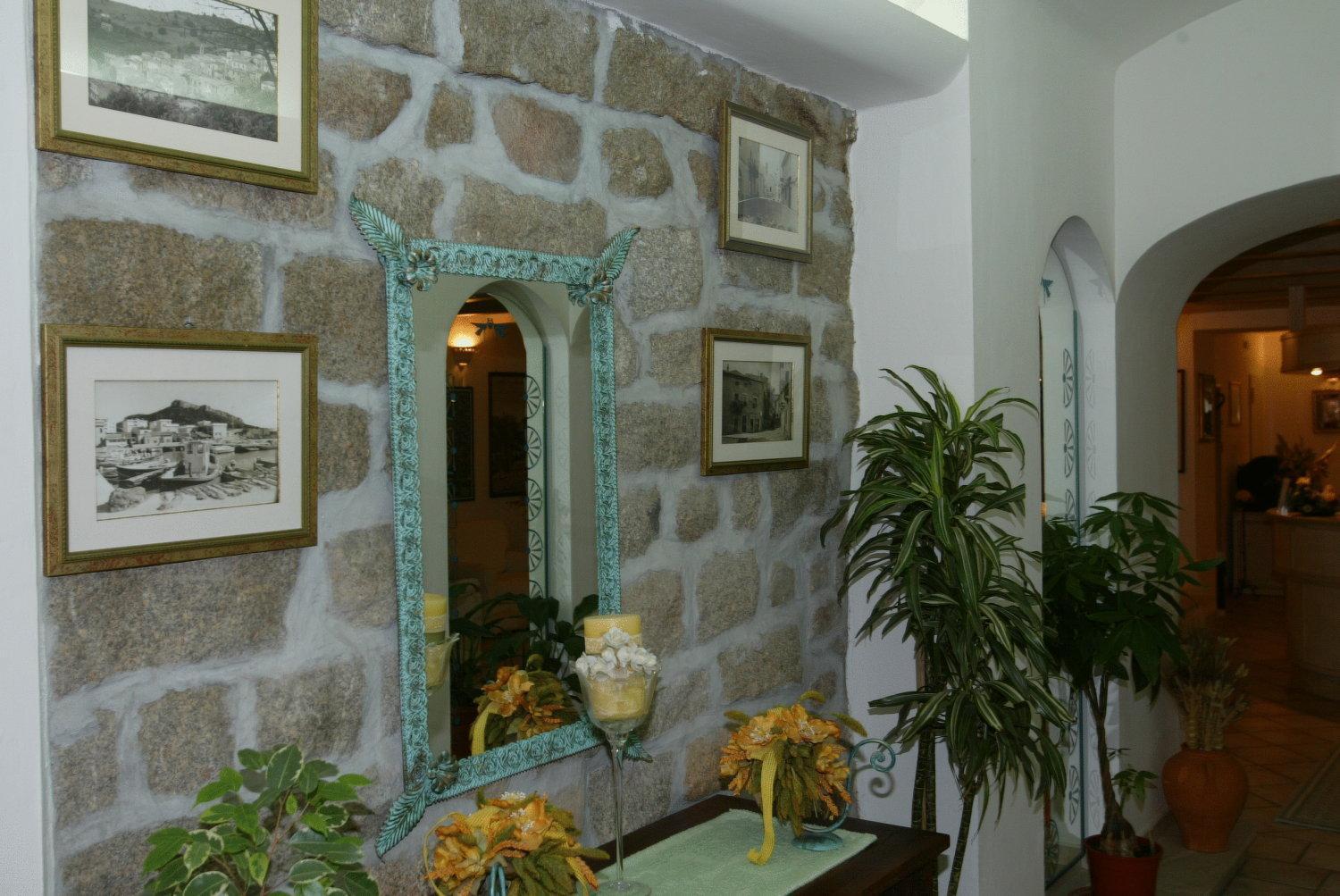 Hotel Cavour Olbia Zewnętrze zdjęcie